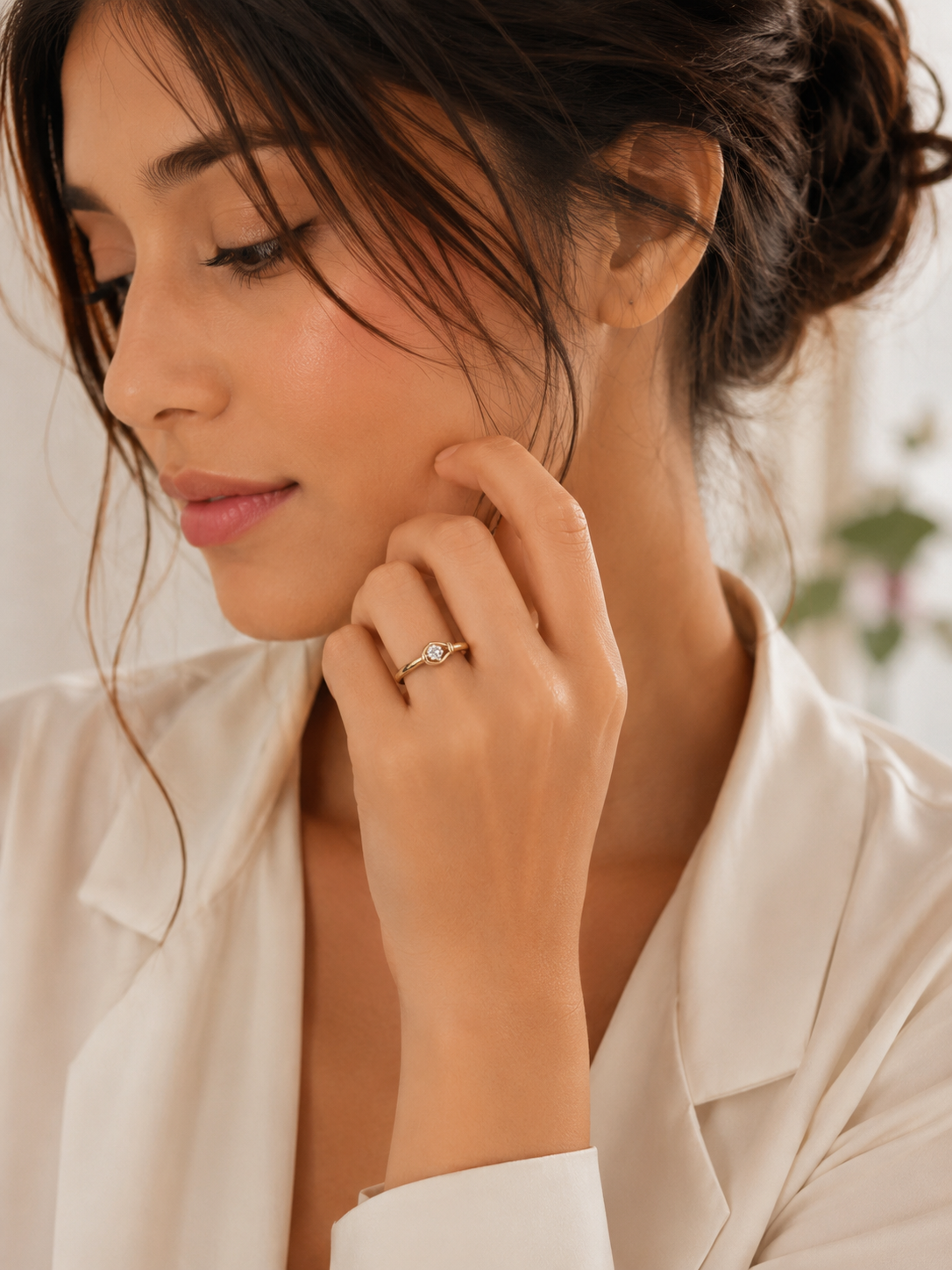 Golden Whisper Ring – 925 Sterling Silver